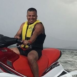 Meet your Posher, Hector